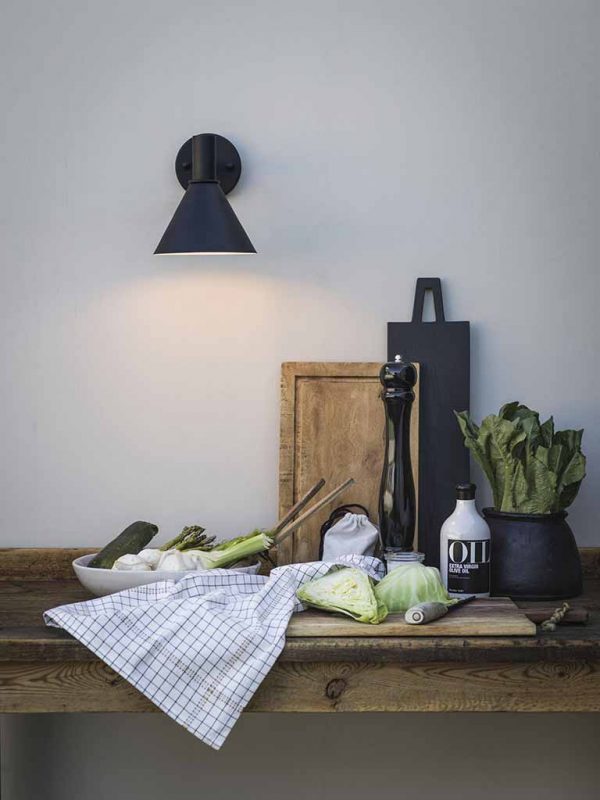 Minitripp Fasadlampa 230V IP44 grå 30 cm MIDAL